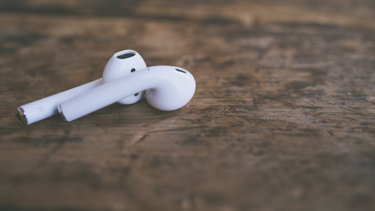 wireless earbuds under 200 aed